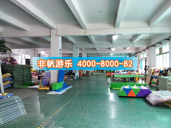 非帆游樂(lè)設(shè)備提供：室內(nèi)兒童樂(lè)園加盟、淘氣堡游樂(lè)設(shè)備、兒童淘氣堡價(jià)格、淘氣堡廠家、淘氣堡品牌