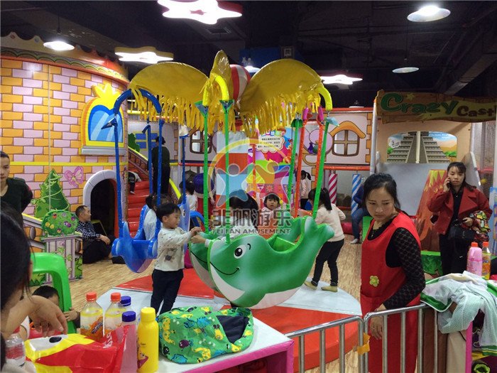 湖南鳳凰古城商場(chǎng)淘氣堡系列(圖2) 湖南鳳凰古城商場(chǎng)淘氣堡系列(圖2)