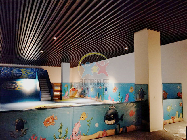 三亞市海棠區(qū)林旺鎮(zhèn)兒童淘氣堡系列(圖4) 三亞市海棠區(qū)林旺鎮(zhèn)青田居委會村