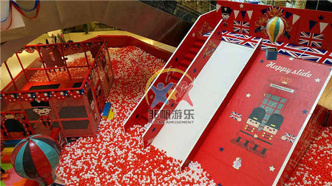 安徽安慶市大觀區(qū)匯峰廣場紅色百萬海洋球池(圖7) 安徽安慶市大觀區(qū)匯峰廣場紅色百萬海洋球池